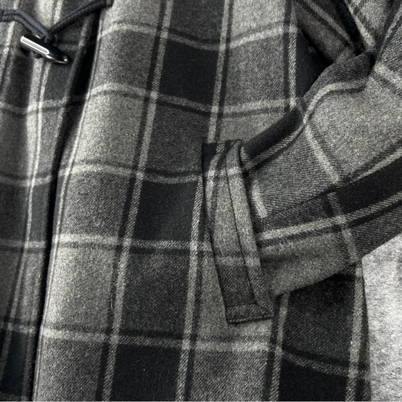 Maternity Wool Coat Sz MED Old Navy Gray Black Pockets Fully-Lined Toggle Close - Picture 7 of 14